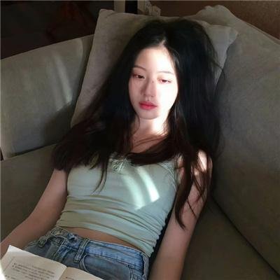 靓妹闯情关
